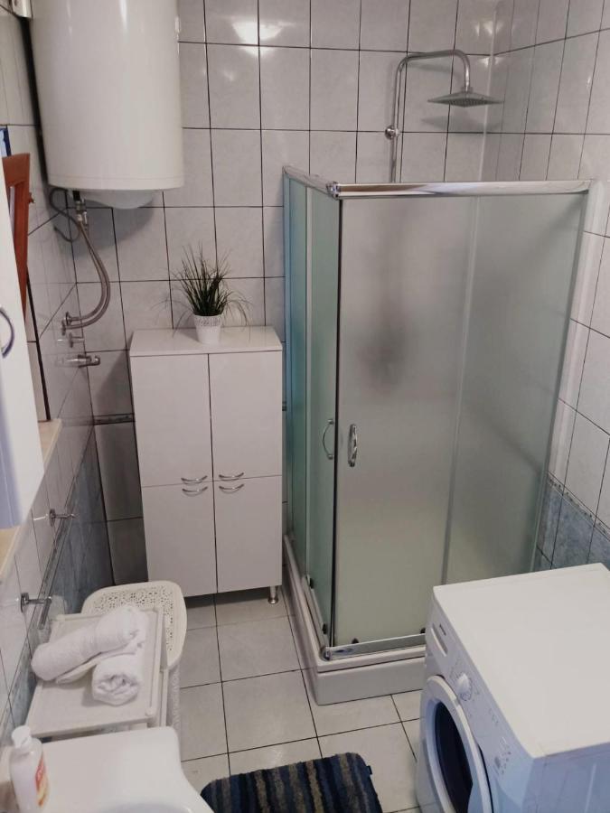 Apartment Josip Podstrana Esterno foto